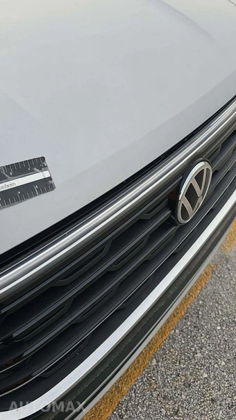 2025 Volkswagen Atlas Cross Sport 2.0T SE w/Technology - miniatura 18