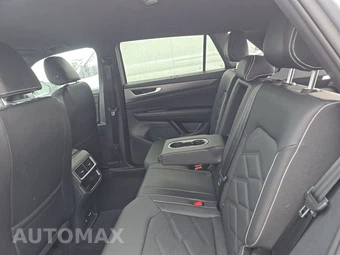 2025 Volkswagen Atlas Cross Sport 2.0T SE w/Technology - miniatura 18