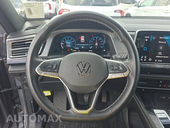 2025 Volkswagen Atlas Cross Sport 2.0T SE w/Technology - miniatura 10