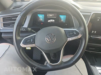 2025 Volkswagen Atlas Cross Sport 2.0T SE w/Technology - miniatura 10