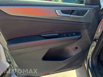 2025 Volkswagen Atlas Cross Sport 2.0T SE w/Technology - miniatura 15