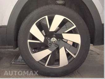 2025 Volkswagen Atlas Cross Sport 2.0T SE w/Technology - miniatura 12