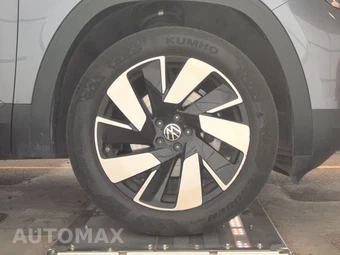 2025 Volkswagen Atlas Cross Sport 2.0T SE w/Technology - miniatura 10