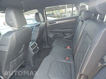2025 Volkswagen Atlas Cross Sport 2.0T SE w/Technology - miniatura 19