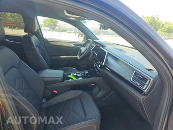 2025 Volkswagen Atlas Cross Sport 2.0T SE w/Technology - miniatura 13