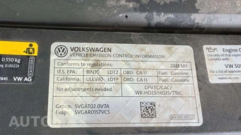 2025 Volkswagen Atlas Cross Sport 2.0T SE w/Technology - miniatura 24
