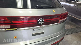 2025 Volkswagen Atlas Cross Sport 2.0T SE w/Technology - miniatura 33