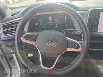 2025 Volkswagen Atlas Cross Sport 2.0T SE w/Technology - miniatura 10