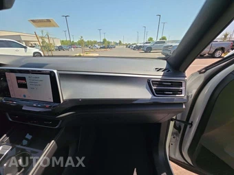 2025 Volkswagen Atlas Cross Sport 2.0T SE w/Technology - miniatura 16