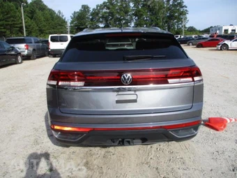 2025 Volkswagen Atlas Cross Sport 2.0T SE w/Technology - miniatura 13