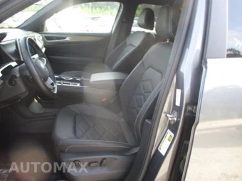 2025 Volkswagen Atlas Cross Sport 2.0T SE w/Technology - miniatura 6