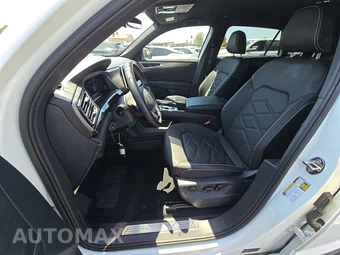 2025 Volkswagen Atlas Cross Sport 2.0T SE w/Technology - miniatura 7