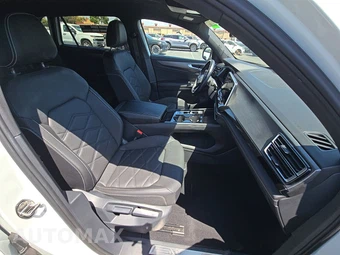 2025 Volkswagen Atlas Cross Sport 2.0T SE w/Technology - miniatura 8
