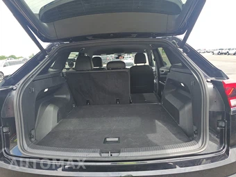 2025 Volkswagen Atlas Cross Sport 2.0T SE w/Technology - miniatura 16
