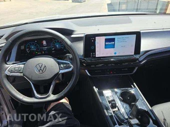 2025 Volkswagen Atlas Cross Sport 2.0T SE w/Technology - miniatura 11
