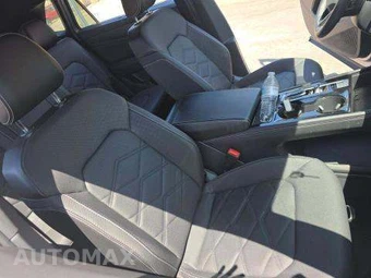 2025 Volkswagen Atlas Cross Sport 2.0T SE w/Technology - miniatura 19