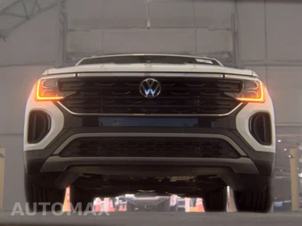 2025 Volkswagen Atlas Cross Sport 2.0T SE w/Technology - miniatura 3