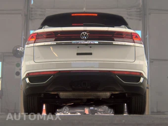 2025 Volkswagen Atlas Cross Sport 2.0T SE w/Technology - miniatura 7