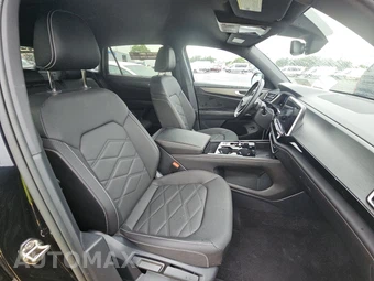 2025 Volkswagen Atlas Cross Sport 2.0T SE w/Technology - miniatura 8