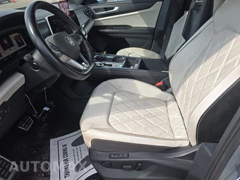 2025 Volkswagen Atlas Cross Sport 2.0T SEL Premium R-Line - miniatura 7