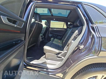 2025 Volkswagen Atlas Cross Sport 2.0T SEL R-Line Black – miniatura 10