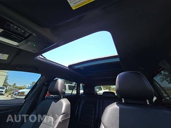 2025 Volkswagen Atlas Cross Sport 2.0T SEL R-Line Black – miniatura 8