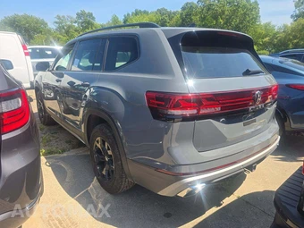2025 Volkswagen Atlas Peak Edition – miniatura 2