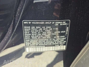 2025 Volkswagen ID.4 Pro – miniatura 5