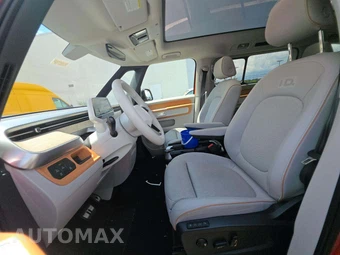 2025 Volkswagen ID. Buzz 1st Edition Two-Tone 128.0" WB - miniatura 6
