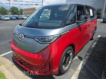 2025 Volkswagen ID. Buzz Pro S Two-Tone 128.0" WB - car from the USA, Manheim Buy-Now listing at AUTOMAX