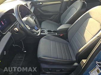 2025 Volkswagen Jetta Comfortline - miniatura 7