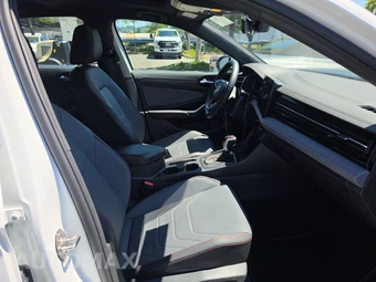 2025 Volkswagen Jetta GLI Autobahn - miniatura 14