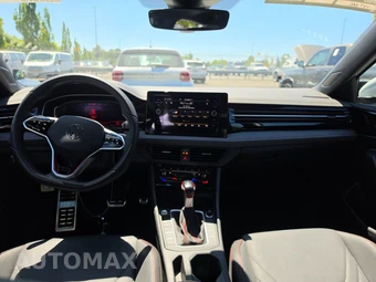 2025 Volkswagen Jetta GLI Autobahn - miniatura 17