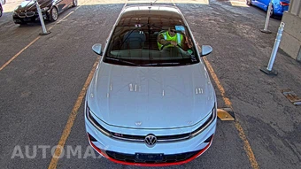 2025 Volkswagen Jetta GLI Autobahn - miniatura 2