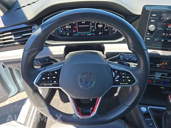 2025 Volkswagen Jetta GLI Autobahn - miniatura 10