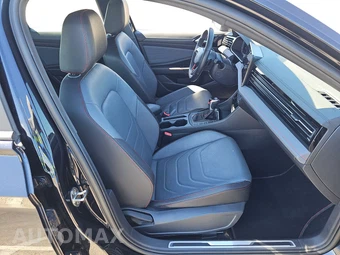 2025 Volkswagen Jetta GLI Autobahn - miniatura 14