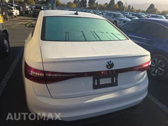 2025 Volkswagen Jetta GLI Autobahn - miniatura 5