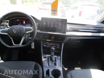 2025 Volkswagen Jetta S - miniatura 14