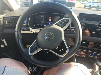 2025 Volkswagen Jetta S - miniatura 10