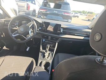 2025 Volkswagen Jetta S - miniatura 11