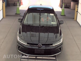 2025 Volkswagen Jetta S - miniatura 2