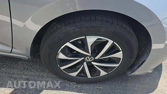 2025 Volkswagen Jetta S – miniatura 24