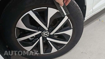 2025 Volkswagen Jetta S – miniatura 32