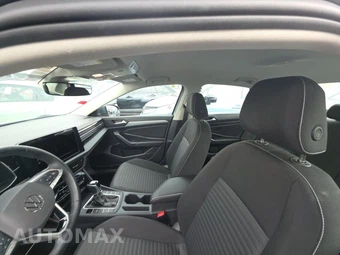 2025 Volkswagen Jetta S - miniatura 17