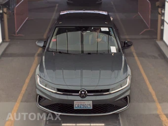 2025 Volkswagen Jetta S - miniatura 2