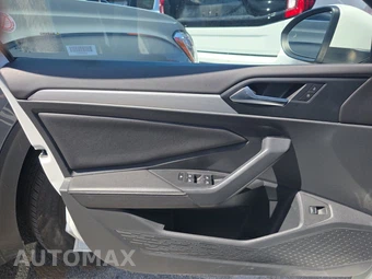 2025 Volkswagen Jetta S – miniatura 9