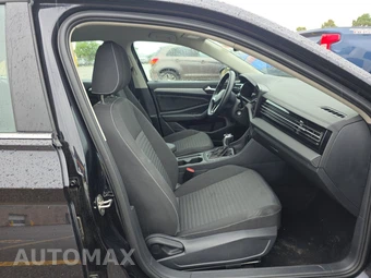 2025 Volkswagen Jetta S - miniatura 8