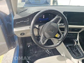 2025 Volkswagen Jetta S - miniatura 10