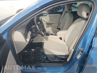 2025 Volkswagen Jetta S - miniatura 7