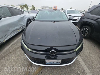 2025 Volkswagen Jetta S – miniatura 2